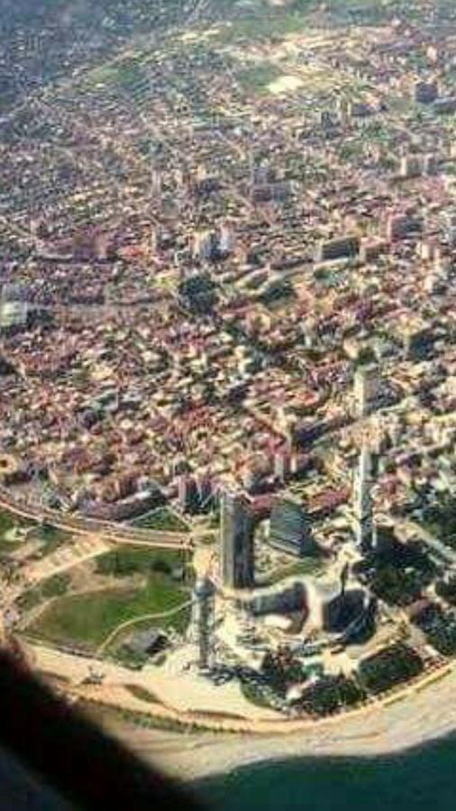Апартаменты Batumi Porta Tower 1811 Экстерьер фото